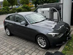 Grau Gebraucht 2015 BMW 116 Kleinwagen | 6.850 € (Guter Preis)