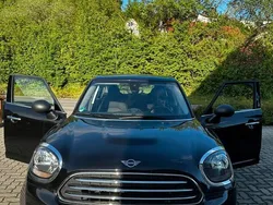 Schwarz Gebraucht 2018 Mini One Countryman SUV | 18.000 € (Fairer Preis)