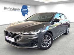 Metallic) (grau Gebraucht 2023 Ford Focus Style Limousine | 19.290 € (Superpreis)