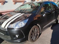 Schwarz Gebraucht 2010 Citroën DS3 Sport Chic Limousine | 2.890 € (Fairer Preis)
