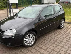 Schwarz Gebraucht 2007 VW Golf V Limousine | 1.500 € (Guter Preis)