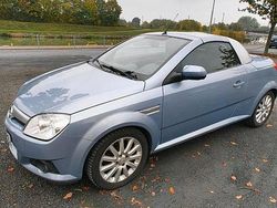 Blau Gebraucht 2005 Opel Tigra Cabrio | 1.100 € (Superpreis)