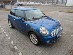 Blau Gebraucht 2011 Mini ONE Kleinwagen | 4.500 € (Fairer Preis)
