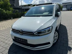 Weiß Gebraucht 2021 VW Touran United Van / Kleinbus | 17.970 € (Fairer Preis)