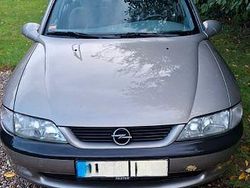 Gebraucht 1996 Opel Vectra Limousine | 3.100 € (Teuer)
