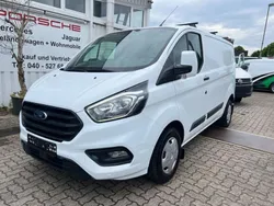 Weiß Gebraucht 2018 Ford Transit Custom Trend Van / Kleinbus | 17.700 € (Superpreis)