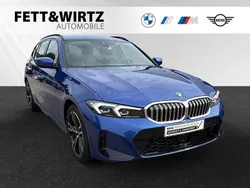 M portimao blau metallic Gebraucht 2024 BMW 330 M Sport Kombi | 39.190 €