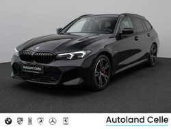 Saphirschwarz metallic475 Gebraucht 2022 BMW 330e M Sport Kombi | 37.999 € (Etwas zu teuer)