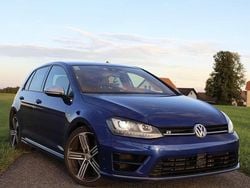 Blau Gebraucht 2015 VW Golf VII R Kleinwagen | 16.000 € (Etwas zu teuer)