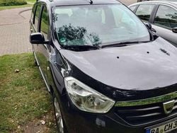 Schwarz Gebraucht 2016 Dacia Lodgy Prestige Van / Kleinbus | 6.000 € (Guter Preis)
