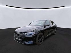 Mythosschwarz metallic Gebraucht 2022 Audi e-tron Sportback S-Line SUV | 38.910 € (Fairer Preis)