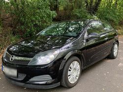 Schwarz Gebraucht 2009 Opel Astra GTC Coupé | 2.199 € (Fairer Preis)