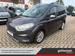 Grau Gebraucht 2018 Ford Tourneo Courier Titanium Van / Kleinbus | 10.699 € (Guter Preis)