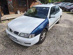 Weiß Gebraucht 1998 Nissan Primera Basis Limousine | 970 € (Superpreis)