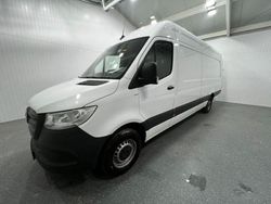 Arktikweiss Gebraucht 2021 Mercedes Sprinter Van | 22.490 € (Guter Preis)