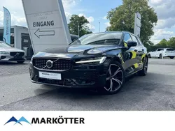 Schwarz Gebraucht 2024 Volvo V60 Plus Kombi | 43.875 € (Fairer Preis)