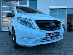 Arktikweiß Gebraucht 2022 Mercedes Vito Van / Kleinbus | 49.990 € (Teuer)