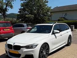 Weiß Gebraucht 2013 BMW 320 M Sport Kombi | 10.100 € (Teuer)