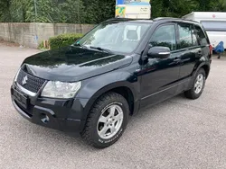 Schwarz Gebraucht 2012 Suzuki Grand Vitara SUV | 4.900 € (Fairer Preis)