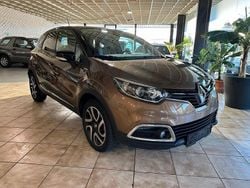 Gebraucht 2017 Renault Captur Elysee SUV | 11.900 € (Guter Preis)