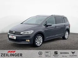 Grau Gebraucht 2025 VW Touran Highline Van / Kleinbus | 36.944 € (Fairer Preis)