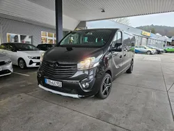 Schwarz Gebraucht 2017 Opel Vivaro Van | 27.450 €