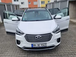 Weiß Gebraucht 2016 Hyundai Grand Santa Fe Premium SUV | 21.000 € (Fairer Preis)