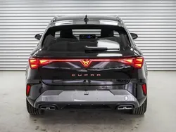 Midnight black metallic (0e) midnight black metallic (0e) Neu 2025 Cupra Leon Kombi | 33.456 € (Guter Preis)