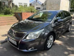 Grau Gebraucht 2011 Toyota Avensis Sol Kombi | 6.500 € (Teuer)