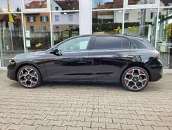 Karbon schwarz Gebraucht 2024 Opel Astra GS Line Limousine | 28.995 € (Teuer)