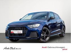 Blau (navarrablau metallic/mythosschwarz metallic) Gebraucht 2025 Audi A1 Sportback Advanced Plus Kleinwagen | 28.840 € (Teuer)
