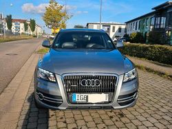 Grau Gebraucht 2011 Audi Q5 SUV | 11.000 € (Fairer Preis)