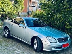 Grau Gebraucht 2002 Mercedes SLK200 Cabrio | 4.900 € (Fairer Preis)