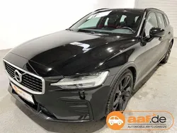 Schwarz Gebraucht 2020 Volvo V60 R-Design Kombi | 19.750 € (Teuer)