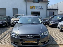 Grau Gebraucht 2015 Audi A3 Sportback Ambiente Limousine | 12.000 € (Fairer Preis)