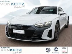 Weiss Gebraucht 2021 Audi e-tron GT quattro Sport Limousine | 52.490 € (Fairer Preis)