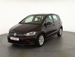 Rot Gebraucht 2018 VW Golf Sportsvan Comfortline Van / Kleinbus | 15.990 € (Etwas zu teuer)