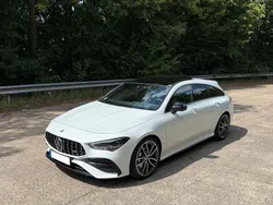 Weiß Gebraucht 2024 Mercedes CLA35 AMG Shooting Brake Premium Plus Kombi | 47.490 € (Fairer Preis)
