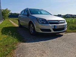 Silber Gebraucht 2005 Opel Astra Kombi | 2.990 € (Etwas zu teuer)