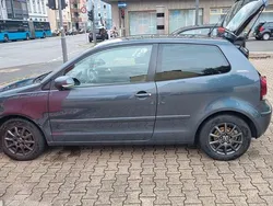 Grau Gebraucht 2006 VW Polo Trendline Kleinwagen | 2.300 € (Guter Preis)