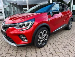 Rot Gebraucht 2020 Renault Captur Intens SUV | 14.490 € (Fairer Preis)