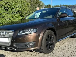 Braun Gebraucht 2009 Audi A4 Allroad Kombi | 7.999 €