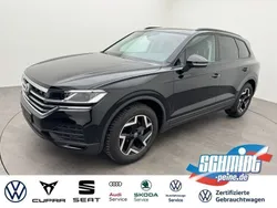 Grenadillschwarz metallic Gebraucht 2024 VW Touareg SUV | 55.900 € (Guter Preis)