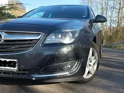 Schwarz Gebraucht 2016 Opel Insignia Selection Kombi | 6.700 € (Fairer Preis)