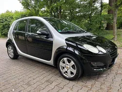 Schwarz Gebraucht 2006 Smart ForFour Basis Kleinwagen | 3.000 € (Teuer)
