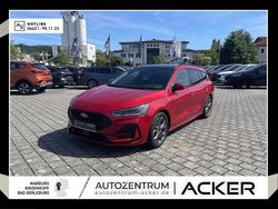 Fantastic red Gebraucht 2024 Ford Focus ST-Line X Kombi | 27.280 € (Fairer Preis)