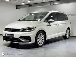 Pure white Gebraucht 2019 VW Touran Highline Van / Kleinbus | 23.990 € (Fairer Preis)