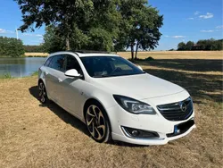 Weiß Gebraucht 2016 Opel Insignia OPC Kombi | 11.500 € (Teuer)