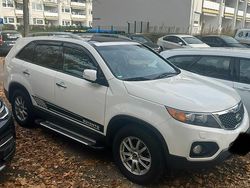Weiß Gebraucht 2011 Kia Sorento SUV | 9.000 € (Etwas zu teuer)