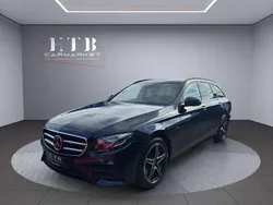 Blau Gebraucht 2020 Mercedes E300 AMG line Kombi | 26.890 € (Fairer Preis)